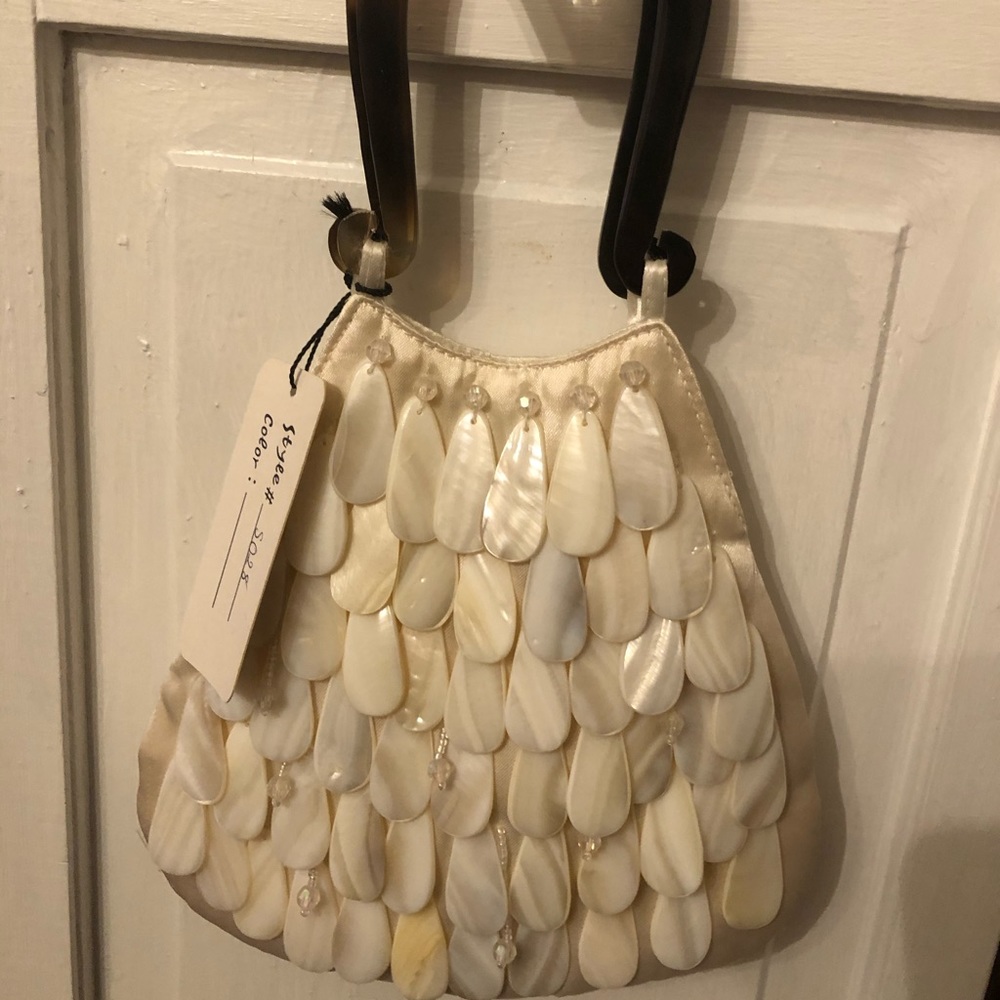 Very Unique Flat Shell & PearlPurse unique Handles